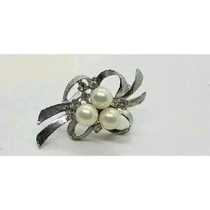 Vintage Brooch Faux Pearl Cluster & Rhinestone Ribbon & Bow Silver